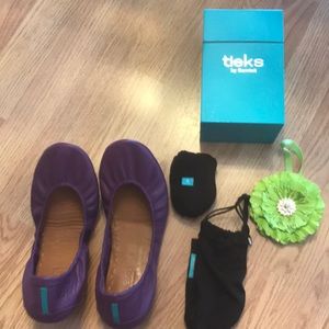 Purple Tieks size 8